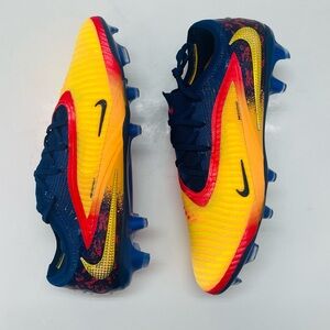 Nike Phantom 6 Elite Low FG in the Erling Haaland signature colorway.